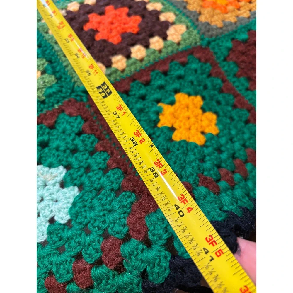 VTG‎ Handmade Granny Square Crochet Throw Blanket Green Retro Cottagecore 58x44